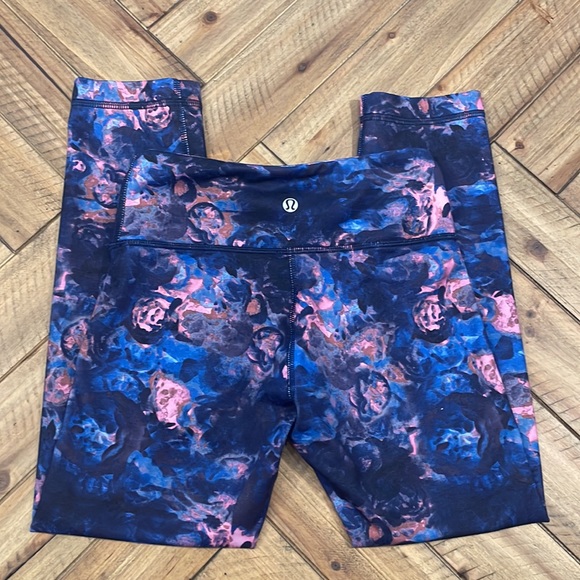 Lululemon Workout Capri Pants Winder Under Moody Mirage - Picture 1 of 5